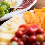 Old Parish House לינה וארוחת בוקר 4*