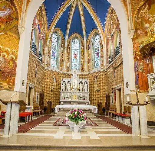 Old Parish House krevet i doručak 4*